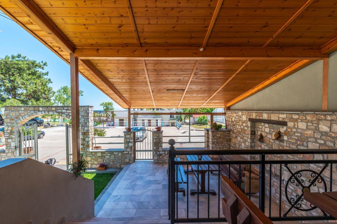 Alegria Studios Chrysi Ammoudia Exterior photo